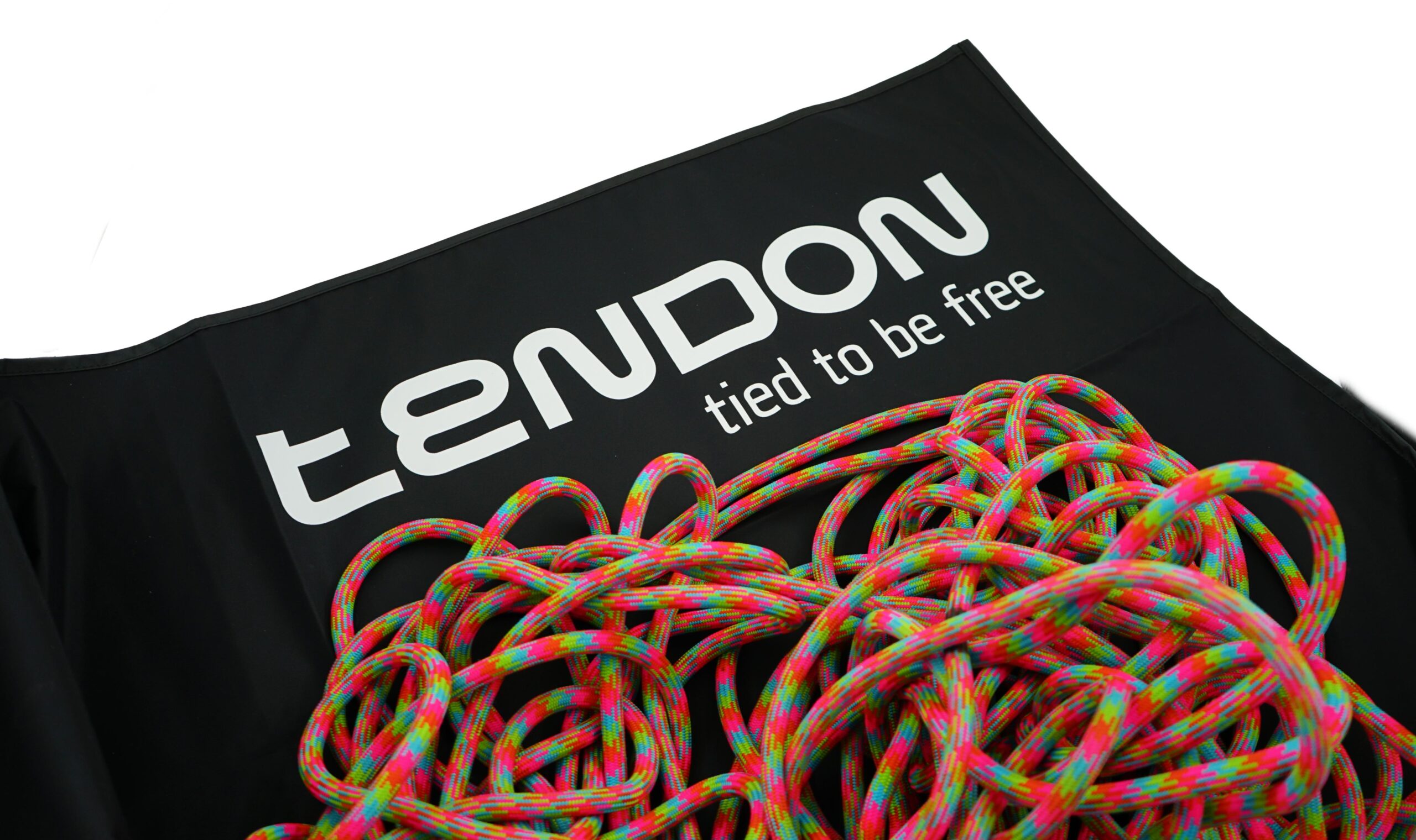 1736231548Plachta-pod-lano-rope-tarp-4 თოკითვის დასაფენი Rope tarp TENDON black XT-ROPE TARP Rope tarp TENDON black XT-ROPE TARP - Image 1